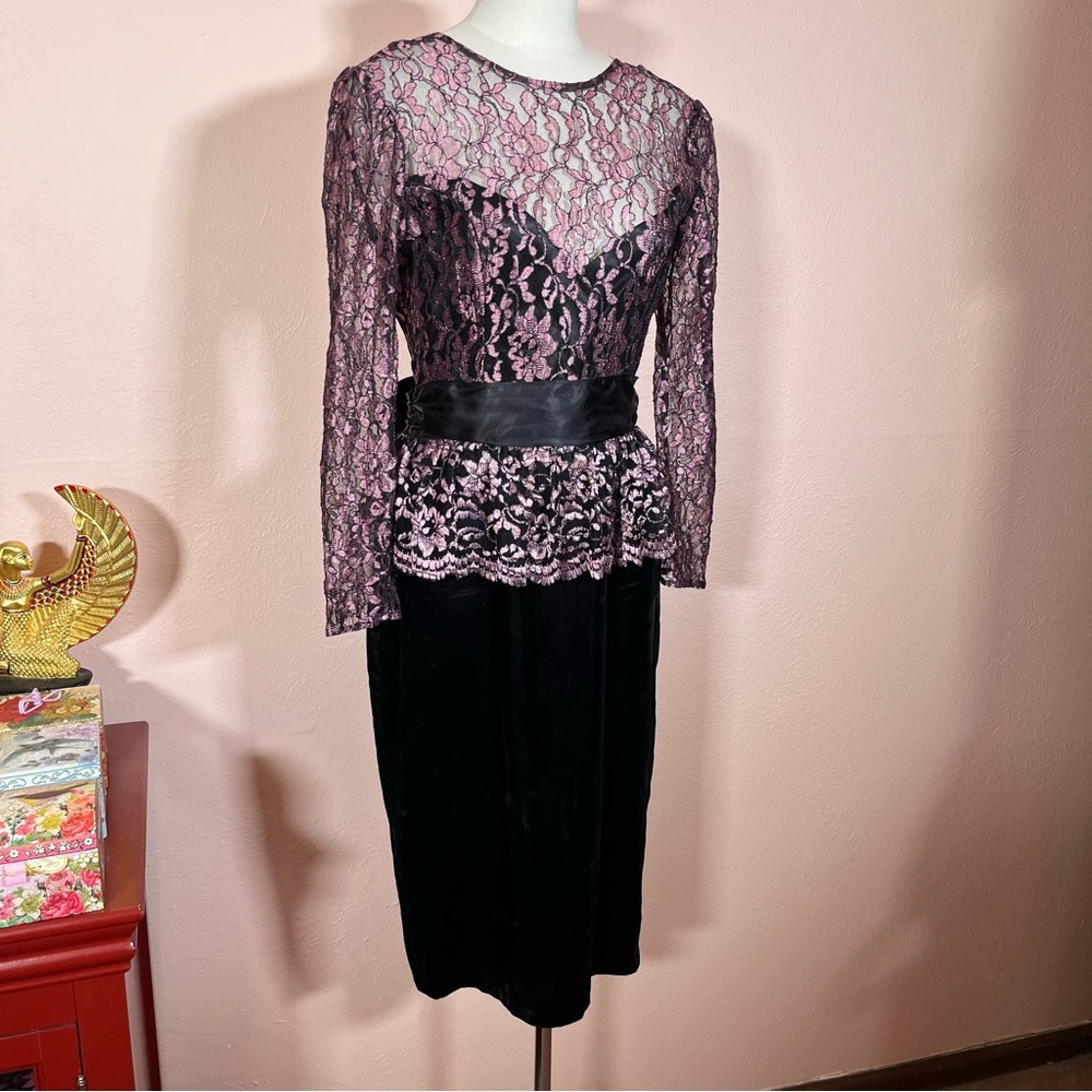 Vintage 1990 Gunne Sax Retro Pink Lace Black velvet Low Back Bow Wiggle Dresss - Picture 17 of 17